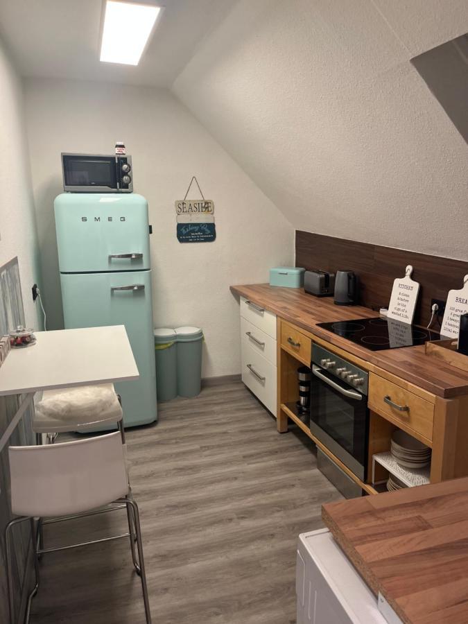 Sandys-Beachhouse Em 2024 Stadion -16 Fahrminuten Ferienwohnung Abtei Brauweiler Business Kueche Klima Parken Relax Travel Work Koeln Naehe Pulheim Buitenkant foto